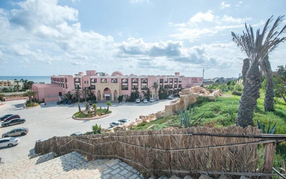 Hotel & Club Lella Meriam Zarzis Ngoại thất bức ảnh